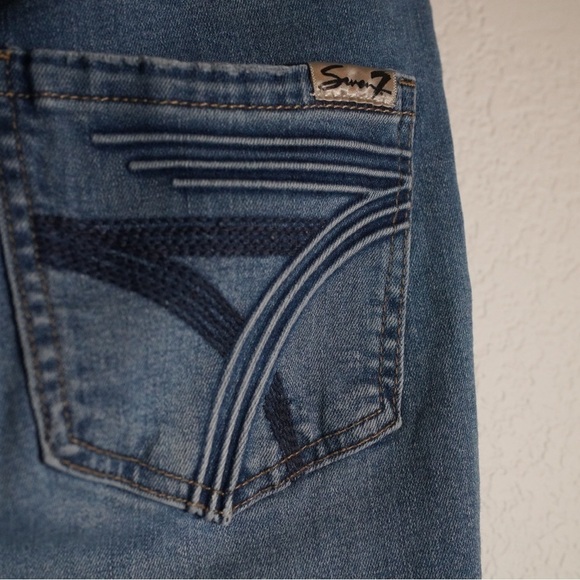 7 for all Mankind Women’s Jeans Distressed Capris Ankle Cooped Denim Size 4 - Picture 6 of 13